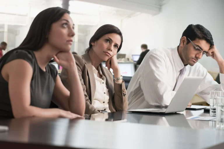 16 Signs Employees Don’t Feel Safe Raising Concerns